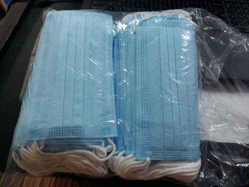 Displsable, Three Layer, Blue Color, Non Woven Face Mask Age Group: Suitable For All Ages