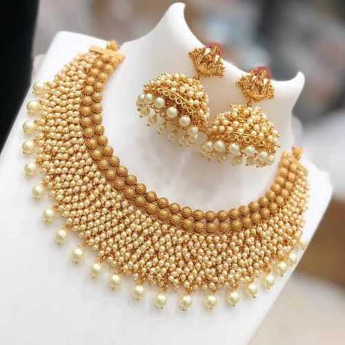 Golden Party Wear Fancy Gold Plating White Metal Imitation Necklace Set With Earring 