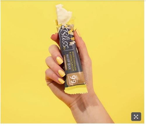 White Chocolate and Lemon Flavour Whip Chocolate Bars without Artificial Color