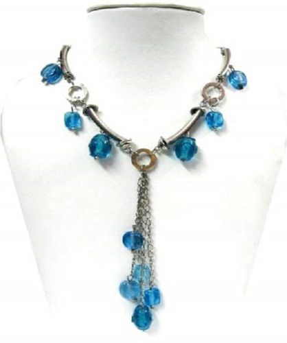 Fancy Design And Light Weight Glass Beads Necklace For Party Wear