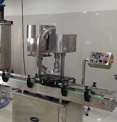 Highly Durable and Rust Resistant Food And Beaverages Packing Machine