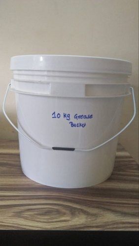 250 Gram To 18 Kg Capacity White Round Plastic Grease Packing Bucket With Handle Hardness: Rigid