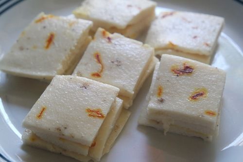 Good Taste A Grade 100% Pure Kharvas Indian Sweet For Party, Wedding And Birthday