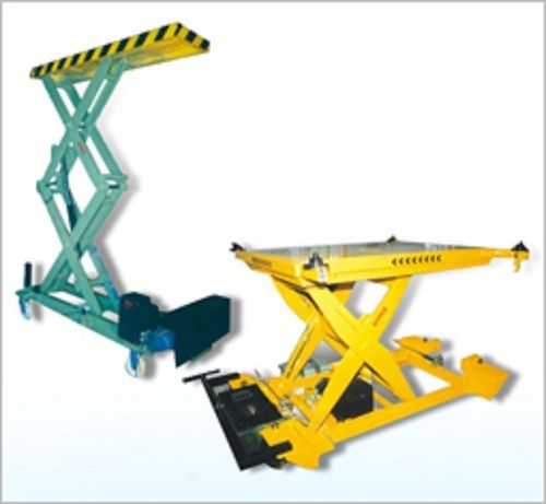 3 Meter Height Approach 2 Ton Hydraulic Mobile Double Scissor Lift For Maintenance Work