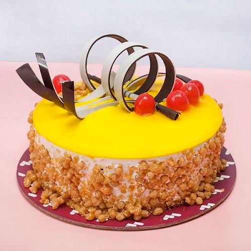 Delicious Round Butterscotch Cake For Birthday And Anniversaries Fat Contains (%): 10 Grams (G)