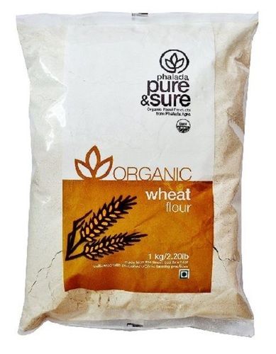 White 100 % Organic Whole Wheat Flour Rich In Nutrients And Minerals