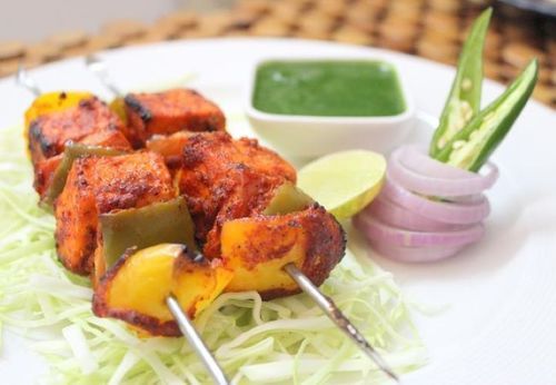 Frozen Ready To Eat Chicken Paneer Soya Achari Tikka