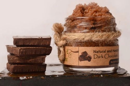 Herbal Dark Chocolate Lip Scrub With Butter And Oil Moisturization For Softness