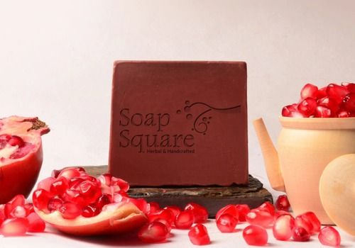 Herbal Paraben/Sulphur Free French Red Clay And Pomegranate Body Bath Soap