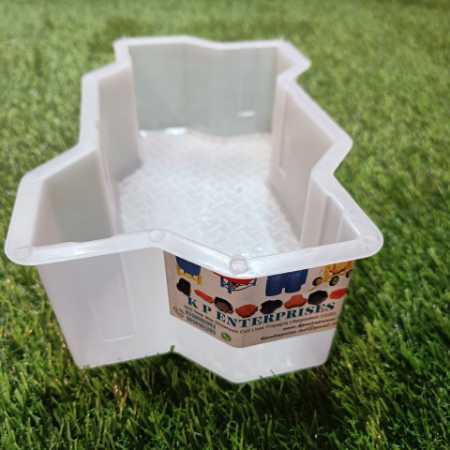 आसान डी-मोल्डिंग और परफेक्ट फिनिशिंग के लिए A1 ग्रेड प्लास्टिक प्लास्टिक पेवर मोल्ड्स