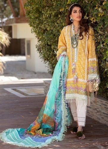  आकर्षक डिज़ाइन एंटी रिंकल हल्का साफ़ करने में आसान प्रिंटेड पाकिस्तानी सूट