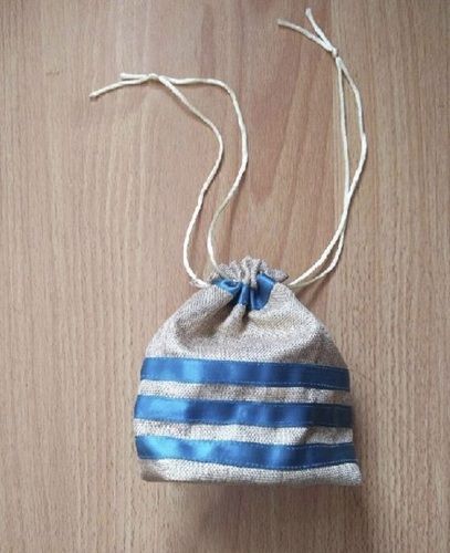 White Light Weight And Attractive Design Striped Jute Potli Bag For Casual Wear