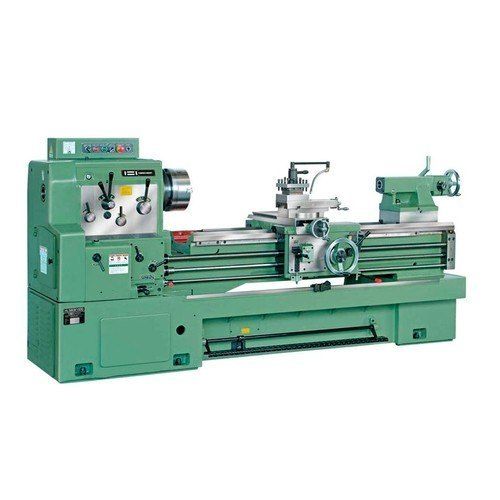 Green Automatic Heavy Duty Lathe Machine And 325 Mm Width Of Bed And 480V Voltage