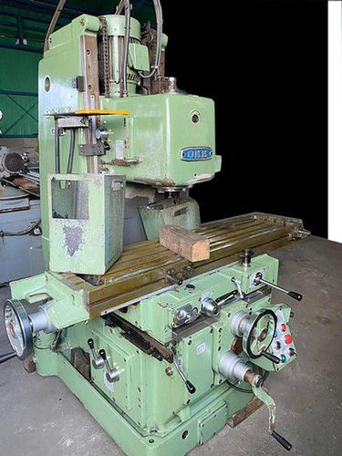 Japan Make Used Vertical Milling Machine With Table Dimension 950mm X 250mm