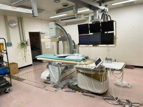 Metal Referbished Philips Fd20 Cathlab Machine For Hospital Use With Manufactured 2009