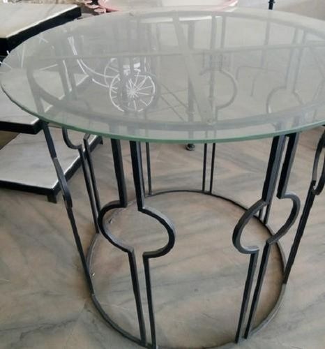  होटल और रेस्तरां के लिए 3x3 आकार के साथ गोल आकार का ग्लास और आयरन डाइनिंग टेबल 