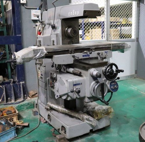 Low Noise Used Horizontal Milling Machine With Table Dimension 950Mm X 250Mm