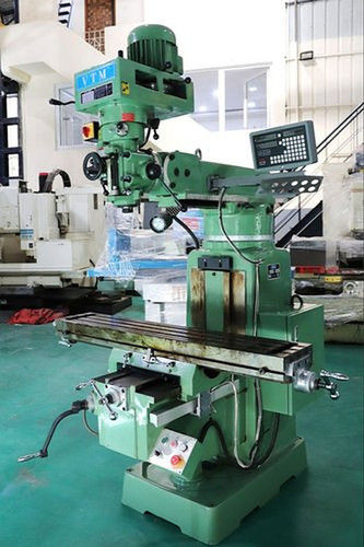 VK-5 VTM Brand DRO Milling Machine With Table Dimension 1370 mm X 254 mm