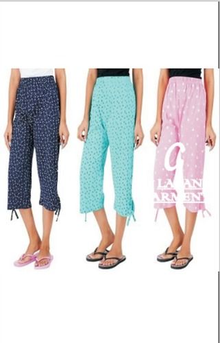 Comfortable Casual Wear And Plain Soft Cotton Capri For Girls Age Group:  12-20 at Best Price in Muzaffarnagar