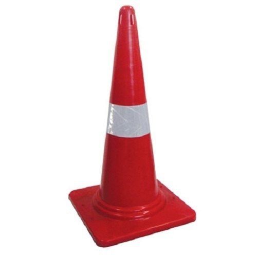 Portable 750 MM Height PVC Road Safety Traffic Cones With Reflective Sleeve