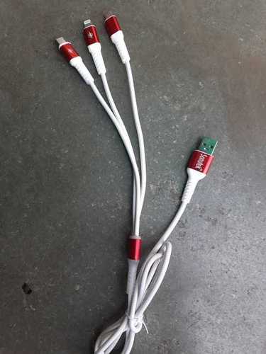 Ruggedly Constructed Weather Resistance Three In One Data Cable (1.5 Mtr)