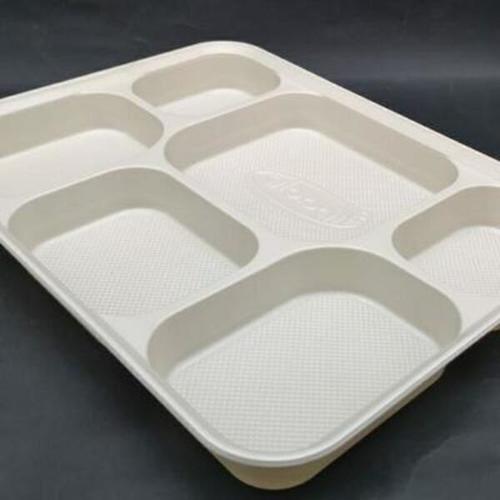 Disposable Plastic Plates