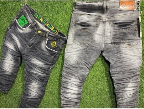 वॉशेबल पुरुषों के लिए रिलैक्स्ड फिट ग्रे और काले स्ट्रेचेबल फ़ेड पार्टी वियर डेनिम जींस