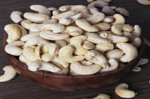Rich Aroma No Added Preservatives High Nutritional Value Kajuu Cashew Nut
