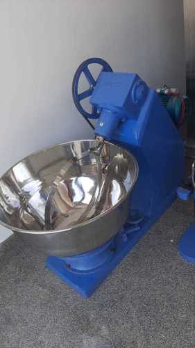 Manual High Efficient And Perfect Finish Flour Or Atta Mixing Machine With Sturdy Design