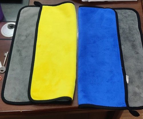 Blue And Yellow Microfiber Cloth 40x40cm 800gsm at Best Price in