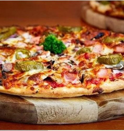  फास्ट फूड के लिए हाइजीनिक रूप से प्रोसेस्ड टेस्टी और स्वादिष्ट चीज़ी पिज़्ज़ा