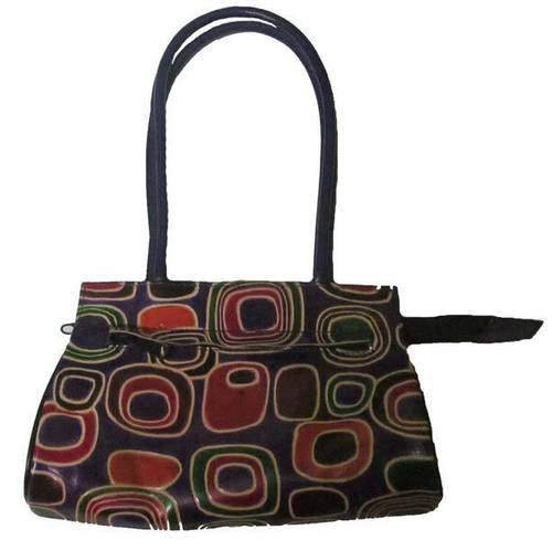 Zipper Closure, Light Weight And Very Spacious Black Women Shantiniketan Handbags Design: Hand Bag