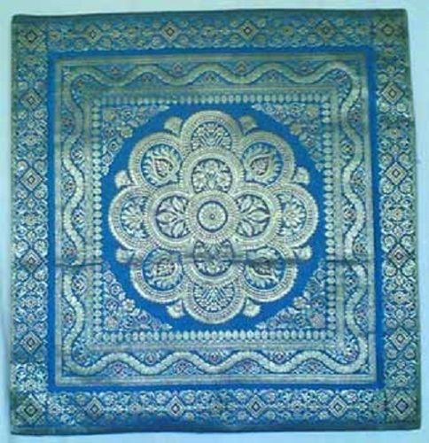 Blue Anti Fade And Wrinkle Decorative Cushion Covers For Chair, Sofa And Bed