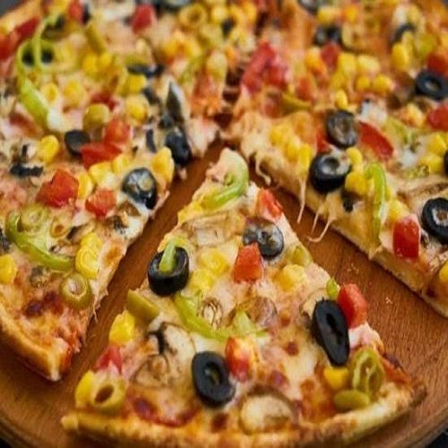 Round Shape Delicious Taste Multi Colour Wheat Based Frozen Pizza