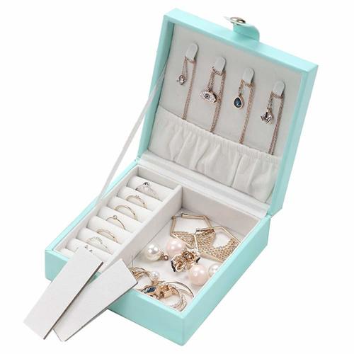 Lightweight Eco Friendly Easy To Carry Appealing Look Square Designer Jewellery Box