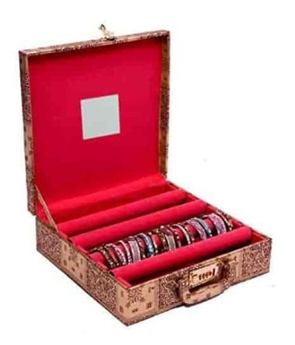 Glossy Lamination Sturdy Construction Easy To Carry Eye Catching Look Designer Pink Jewellery Box