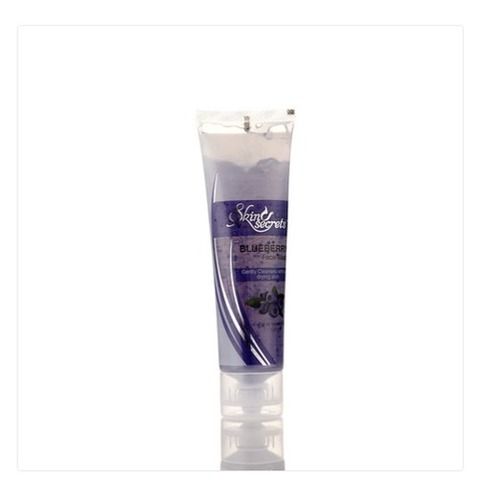 Smooth And Silky Blueberry Fresh Face Wash With Remove Excess Oil And Impurities