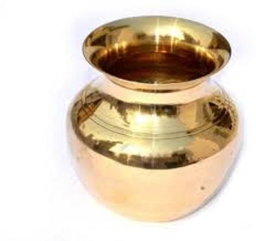 Elegant Design and Highly Durable Polished Finish Brass Pot
