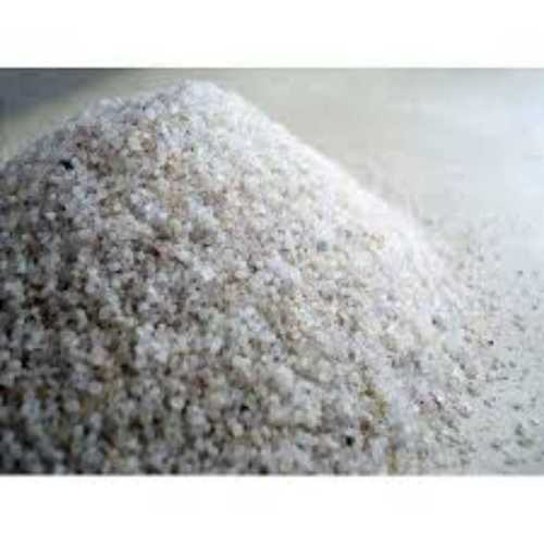 Mineral Refractories 99% Purity Natural Crystal Granules Silica Sand For Filtration And Paving