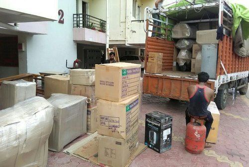 Household Goods Packers And Movers Service