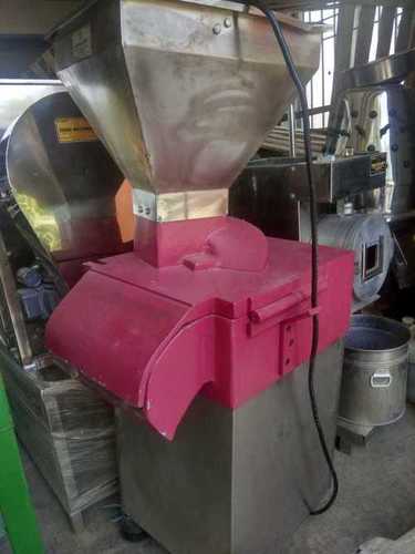 High Performance Mango Cutter with Low Power Consumption