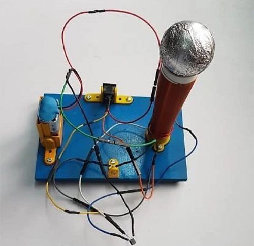 Diy Tesla Coil For Science Project-Blue, Lowers The Current Signals For Measurement Purposes