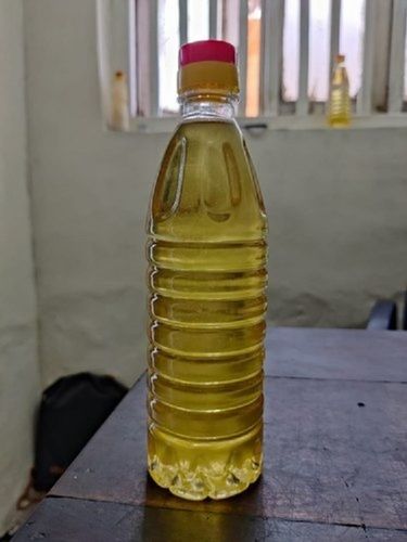 Light Yellow A Grade Preservatives Free Organic Sunflower Oil For Cooking Purpose