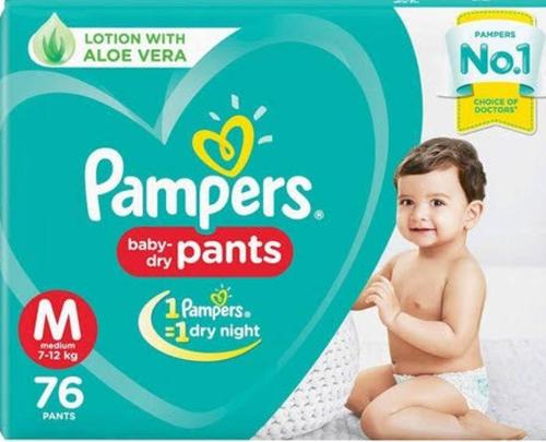 White Comfortable To Wear Free From Leakage M Size Lotion Aloevera Pamper Baby Diaper