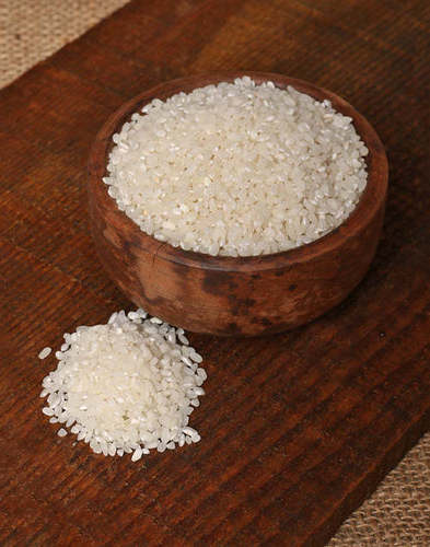  उच्च पौष्टिक मूल्यों के साथ छोटे आकार का प्रीमियम ग्रेड सुगंधित चावल 