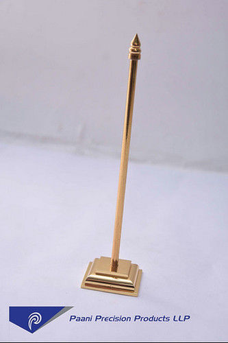 Brass Square Flag Stand With Grade Cuzn39pb3, Ss-5170 And Non Slip Surface