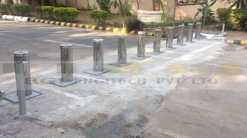 Easy To Use Pneumatic Bollards For Parking With 420V Ac Voltage And Stainless Steel Material