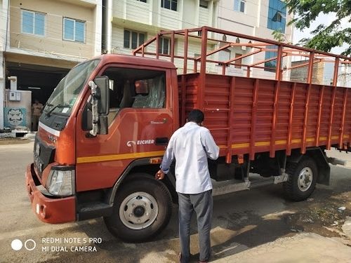 14ft Open And Closed Body Trucks Goods Transports Rental Service