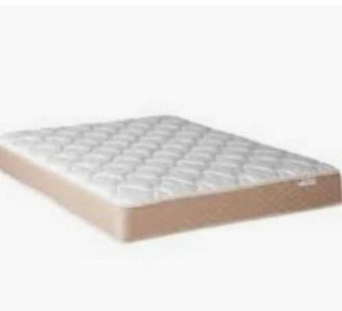 Light Weight Smooth Texture White Colour Double Bed Mattress For Home And Hotel Use