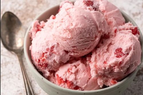 1000ml Rich Source Of Calcium And Nutrient Rich Pink Tasty Strawberry Ice Cream For Snack